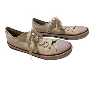 ZGR Women’s Canvas Low Top Sneaker Lace-Up Classic Casual Shoes Size 10